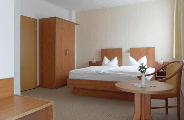 Wald-Hotel Sellin  Extérieur photo