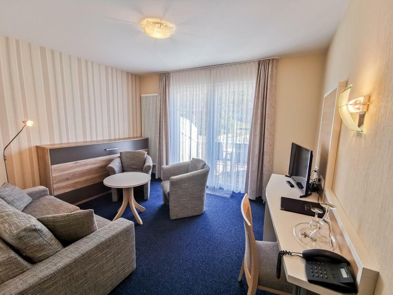 Wald-Hotel Sellin  Extérieur photo