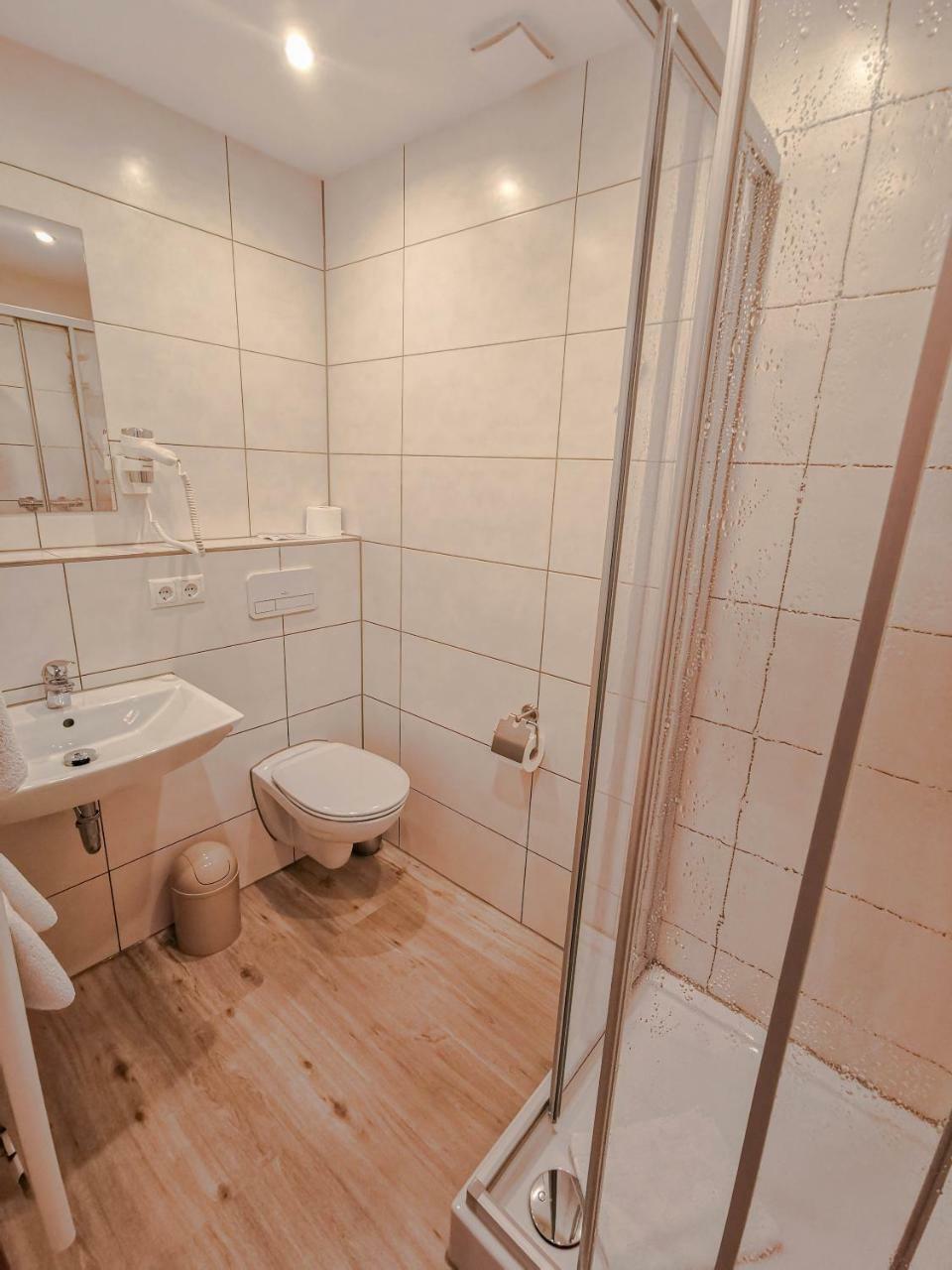 Wald-Hotel Sellin  Extérieur photo