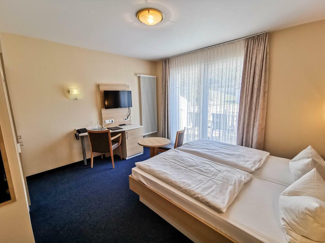 Wald-Hotel Sellin  Extérieur photo